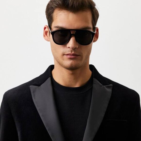 Gucci GG1320S 004 Sunglasses Black Aviator Frame - Picture 1 of 11